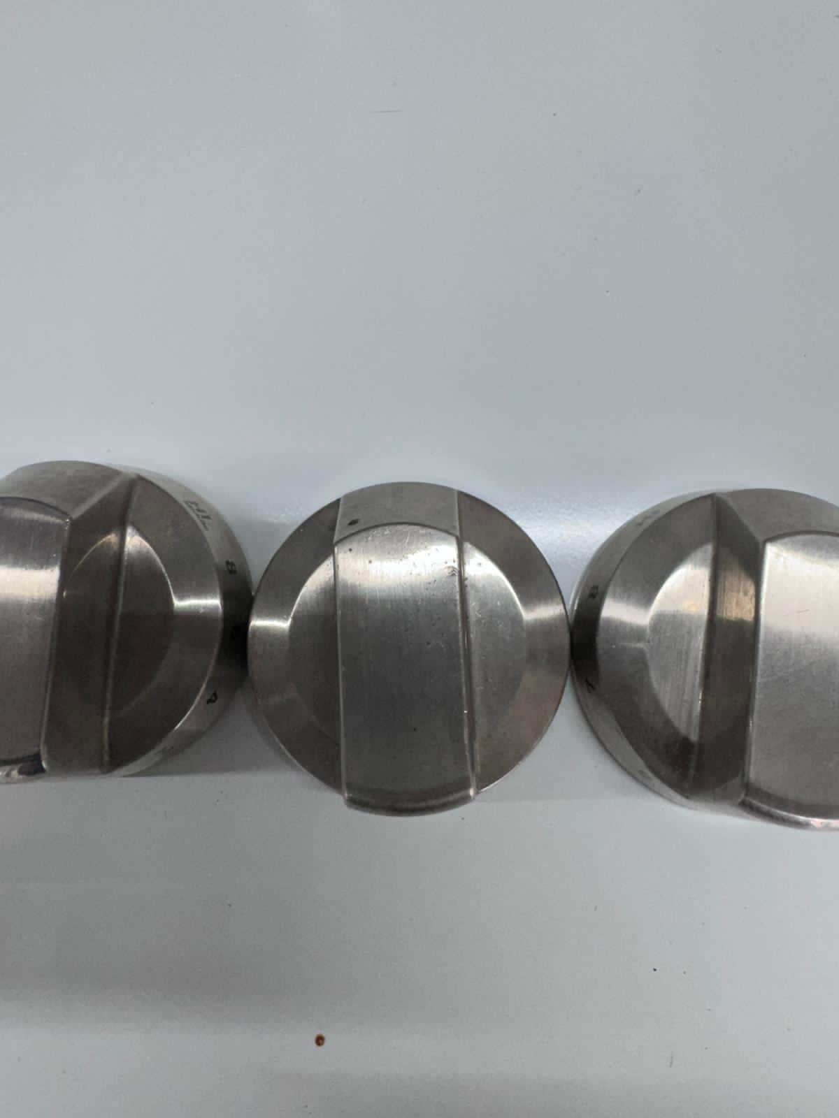 Samsung Range Dual Surface Element Knob DG94-01300B PACK OF 4 Samsung Range Dual Surface Element Knob DG94-01300B PACK OF 4